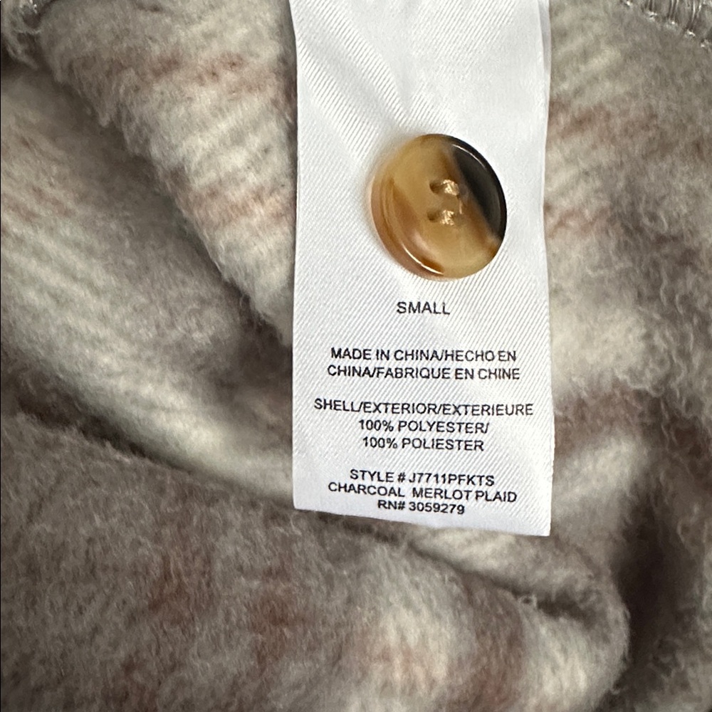 Thread & Supply Soft Gray and Cream Fabric button up. - Picture 4 of 4
